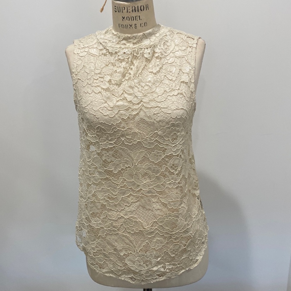 Who What Wear ivory lace sleeveless blouse size XS